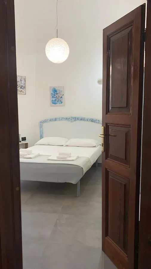 Gasthuis La Casa Di Dario Hotel La Maddalena